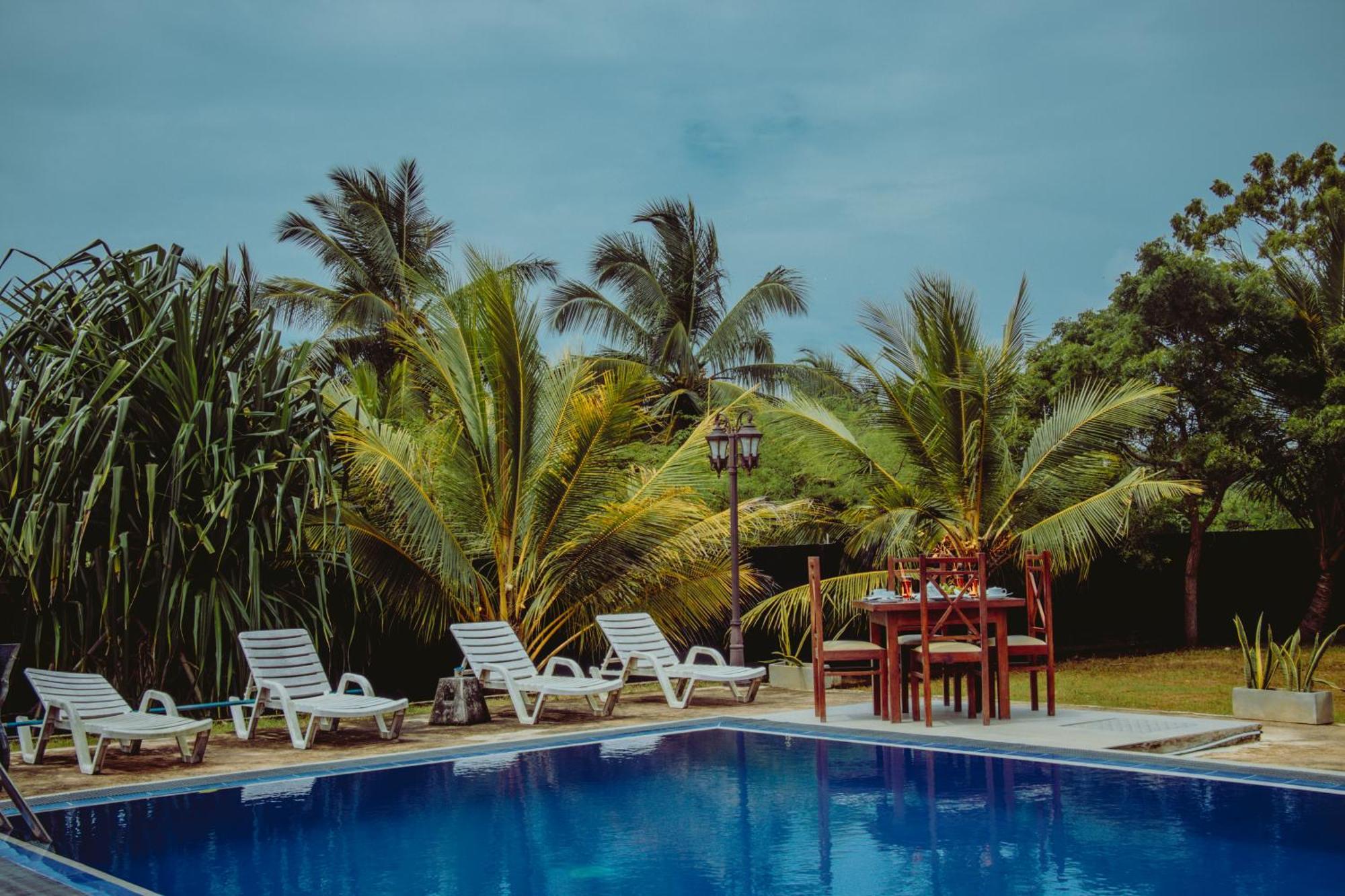 Aqua Hotel Yala Buitenkant foto